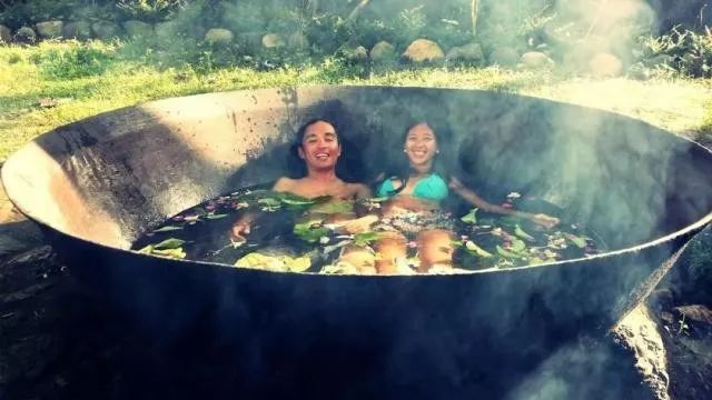 清凉寨丨“枫”景尚好,年会火热预定中!