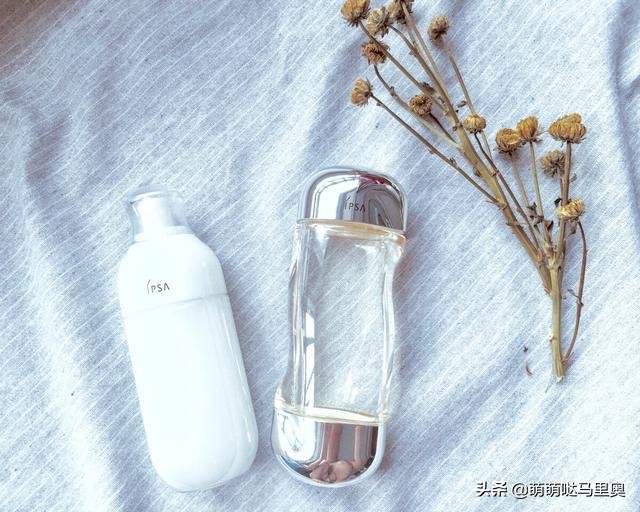 好用的爽肤水收缩毛孔补水推荐,补水效果好的爽肤水干皮