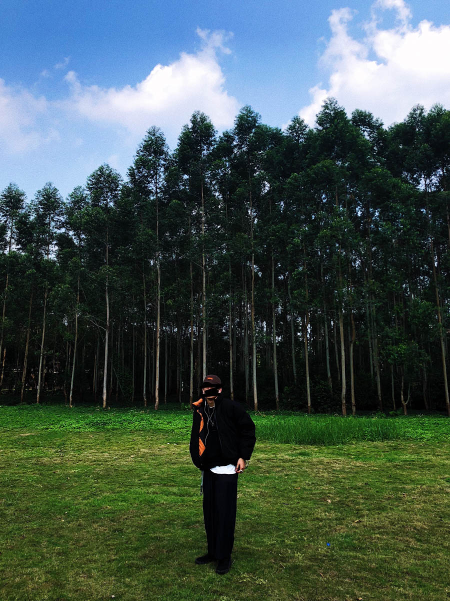 羽绒服选购及穿搭技巧分享,怎么选羽绒服才穿得好看