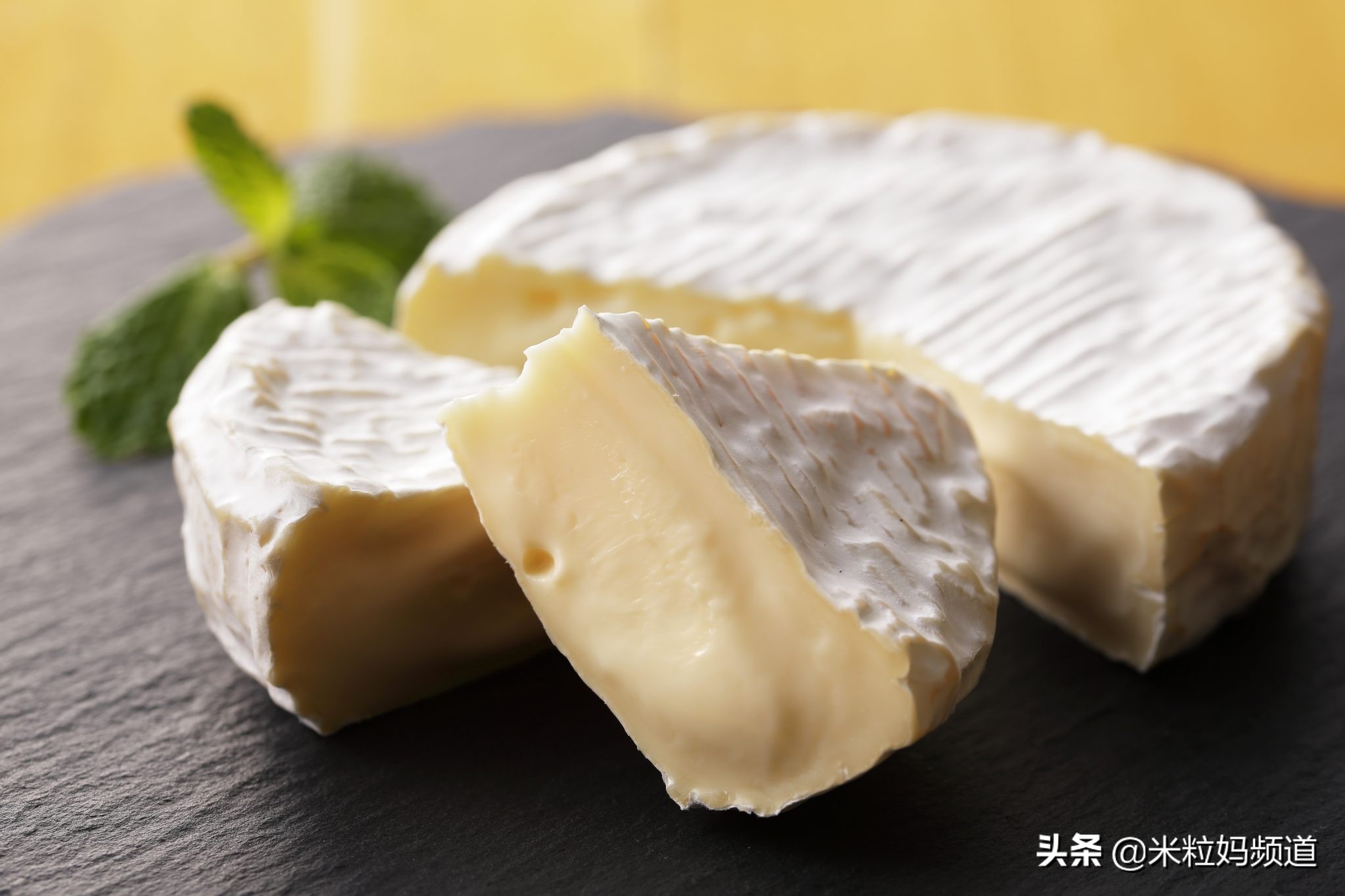 吃一口会爆浆的奶酪,吃一嘴奶酪