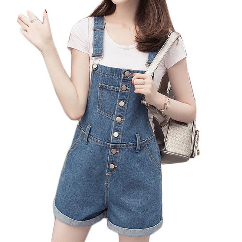 还在穿阔腿裤的你可能不知道,时髦精都悄悄穿起了束脚裤和背带裤