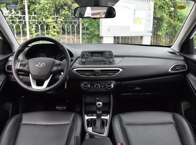 现代逸行是旅行车吗,现代逸行试驾值得买吗