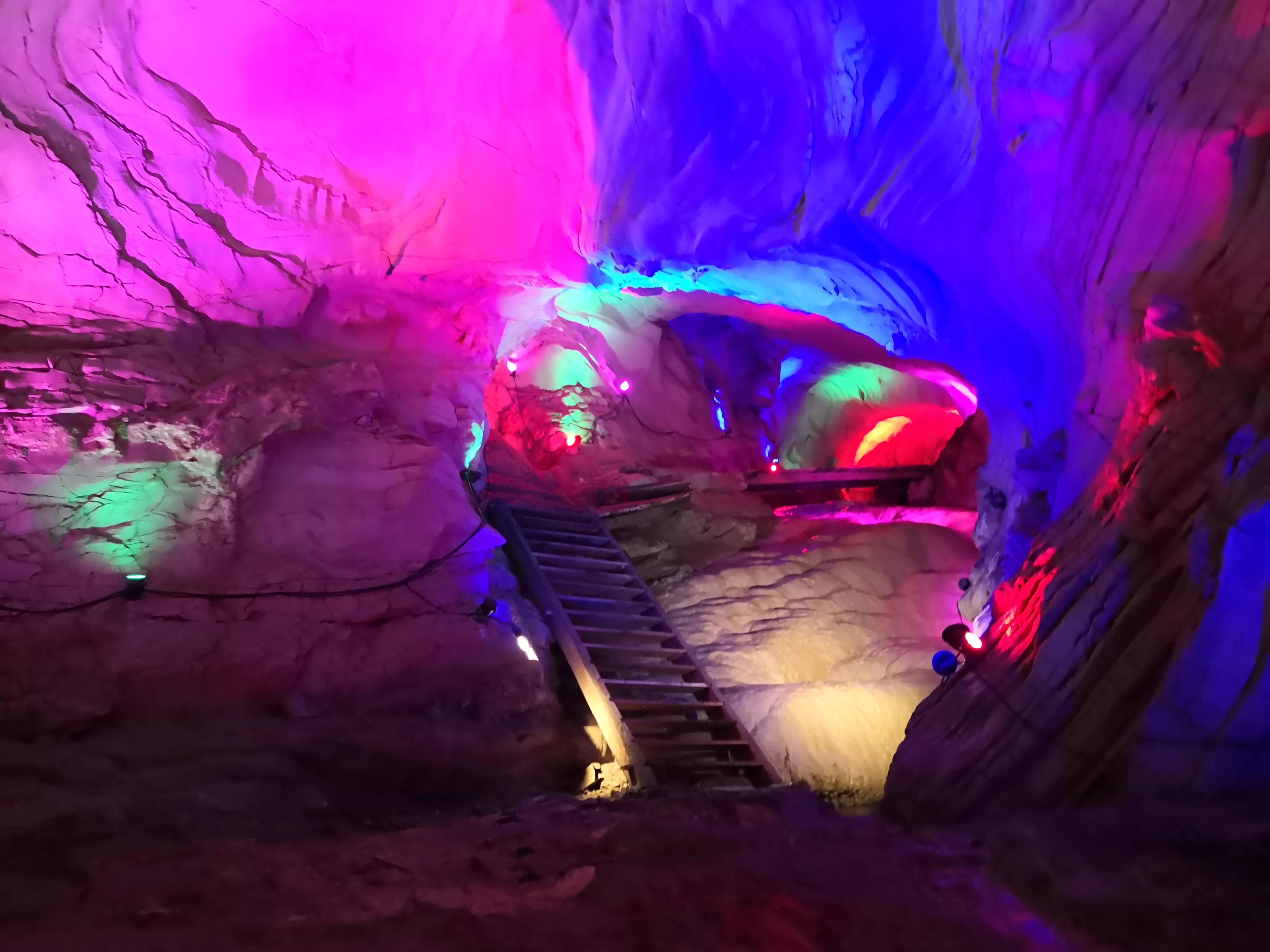 世界天坑之旅全集,世界天坑镇巴宣传片