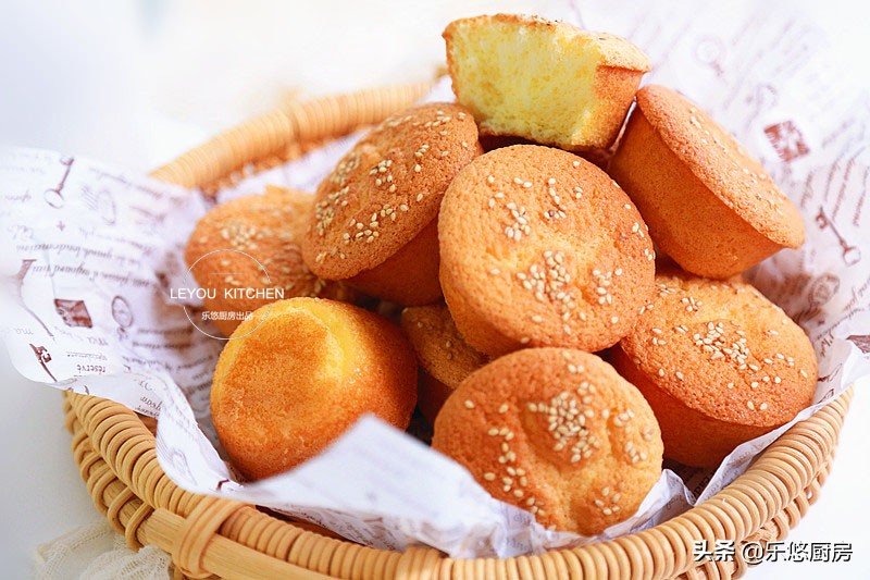 蛋糕家庭做法普通面粉加花生奶,只有鸡蛋面粉糖蛋糕可以做吗