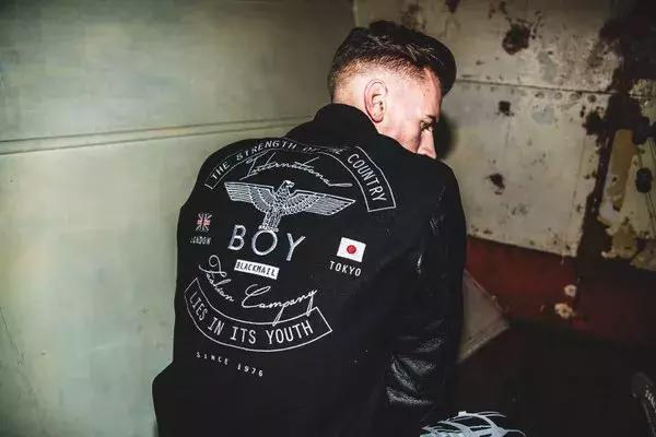 OFFWAYSTOPLIGHT唯一联名款现货十个，抢到就是赚到！