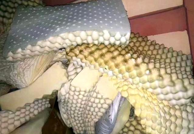 温州产的30元枕头在泰国卖8000，国外商家坦言：中国游客的钱好赚