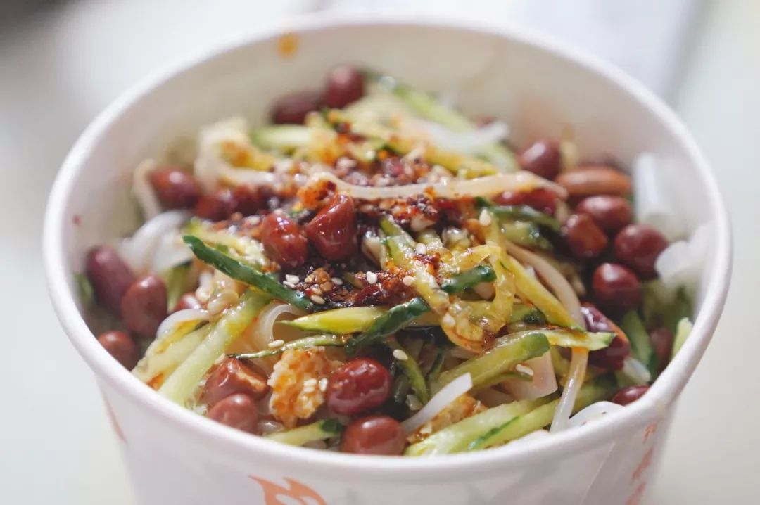 无夜市不夏天！西园里菜场竟然是个“深夜大食堂”？