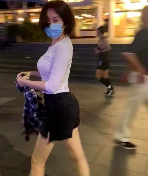 有小梨涡的女星,梨涡明显的女明星