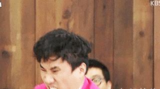 杨幂红发太非主流,杨幂短发变红发