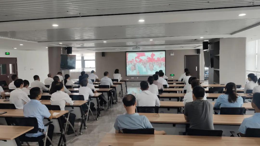 杨凌示范区组织收听收看庆祝中国*产党共**成立100周年大会实况转播
