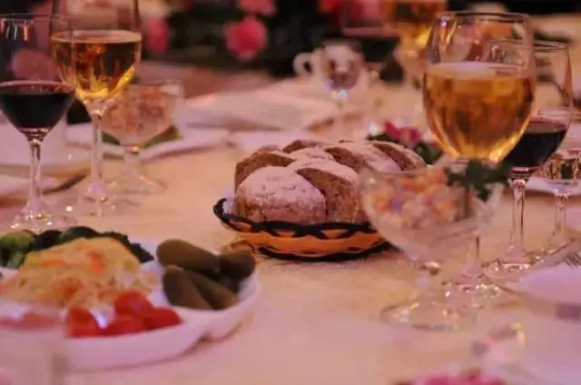 呼伦贝尔有哪些必打卡的美食,呼伦贝尔的好吃的都有啥