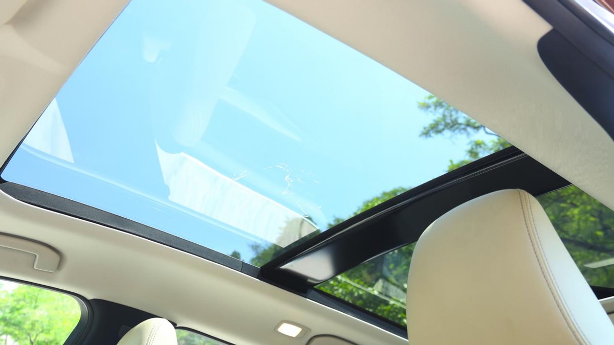 细节全面解析汽车,英菲尼迪qx50悦享版自驾