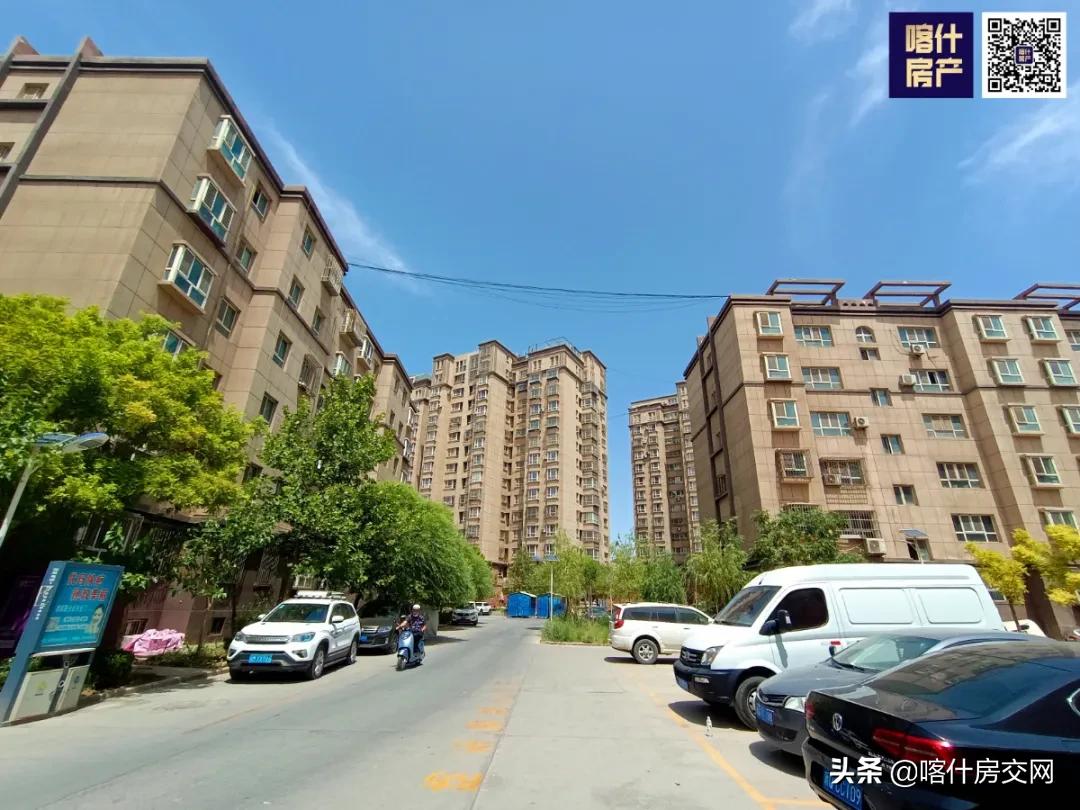 喀什11年房龄住宅—安泰小区，挂牌价6468元/㎡，停车竟不是困难