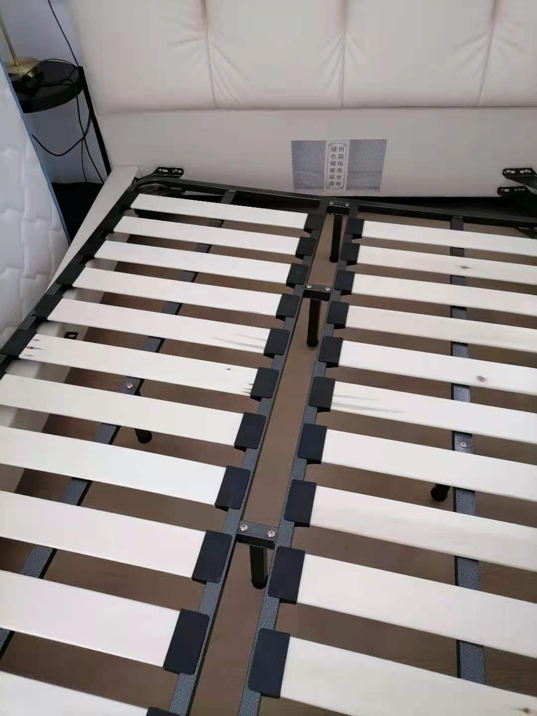 幸福软床头,为你造一个好梦空间,带你走进软包床的安装全过程