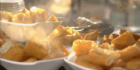 怎么才能把油条做成好吃的油条,正宗油条的做法和配方自制更放心