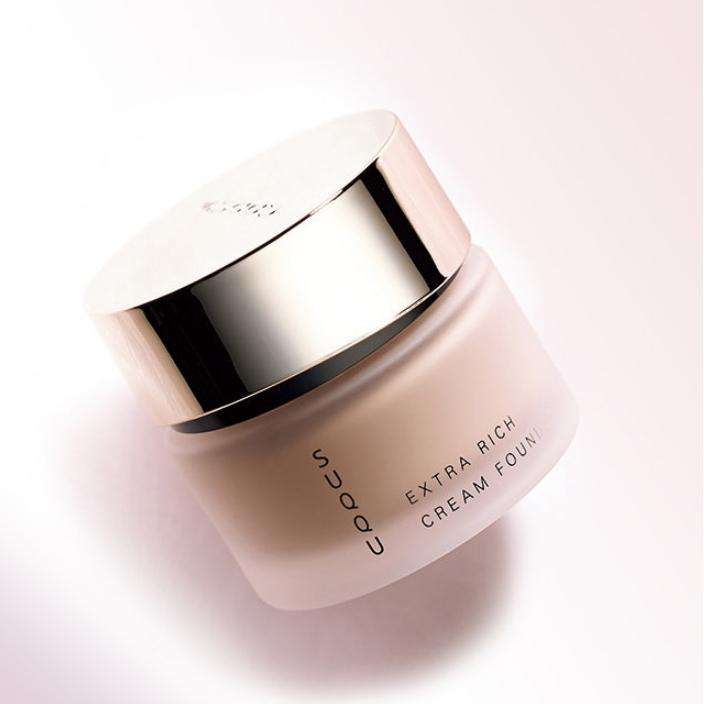 痘肌粉底液养肤,油痘肌适合养肤粉底还是滋润粉底