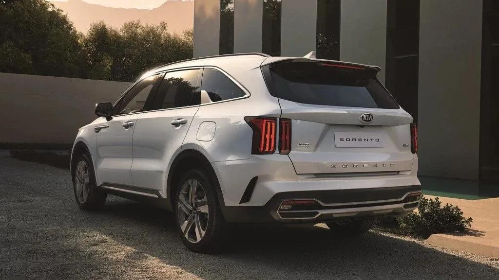 雷克萨斯lm300h试驾七座落地价,雷克萨斯lm300h对比埃尔法