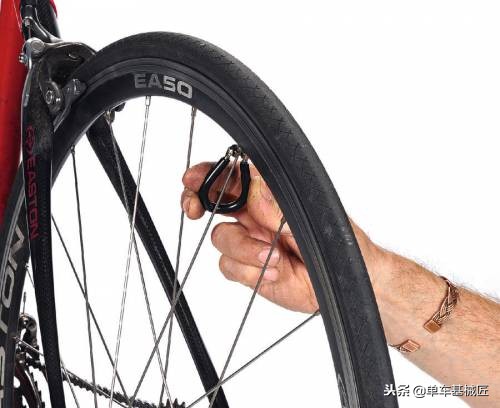 应该学会的自行车修理技巧,公路自行车出了问题怎么维修
