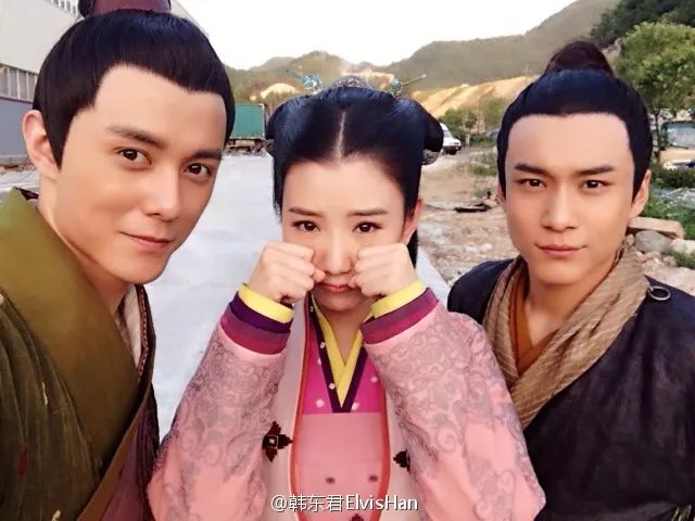 张超飞行视频 (张超飞行员的精神)