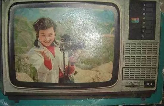 泪目！30岁以上的上海人才用过这些“上海制造”，你还记得多少？