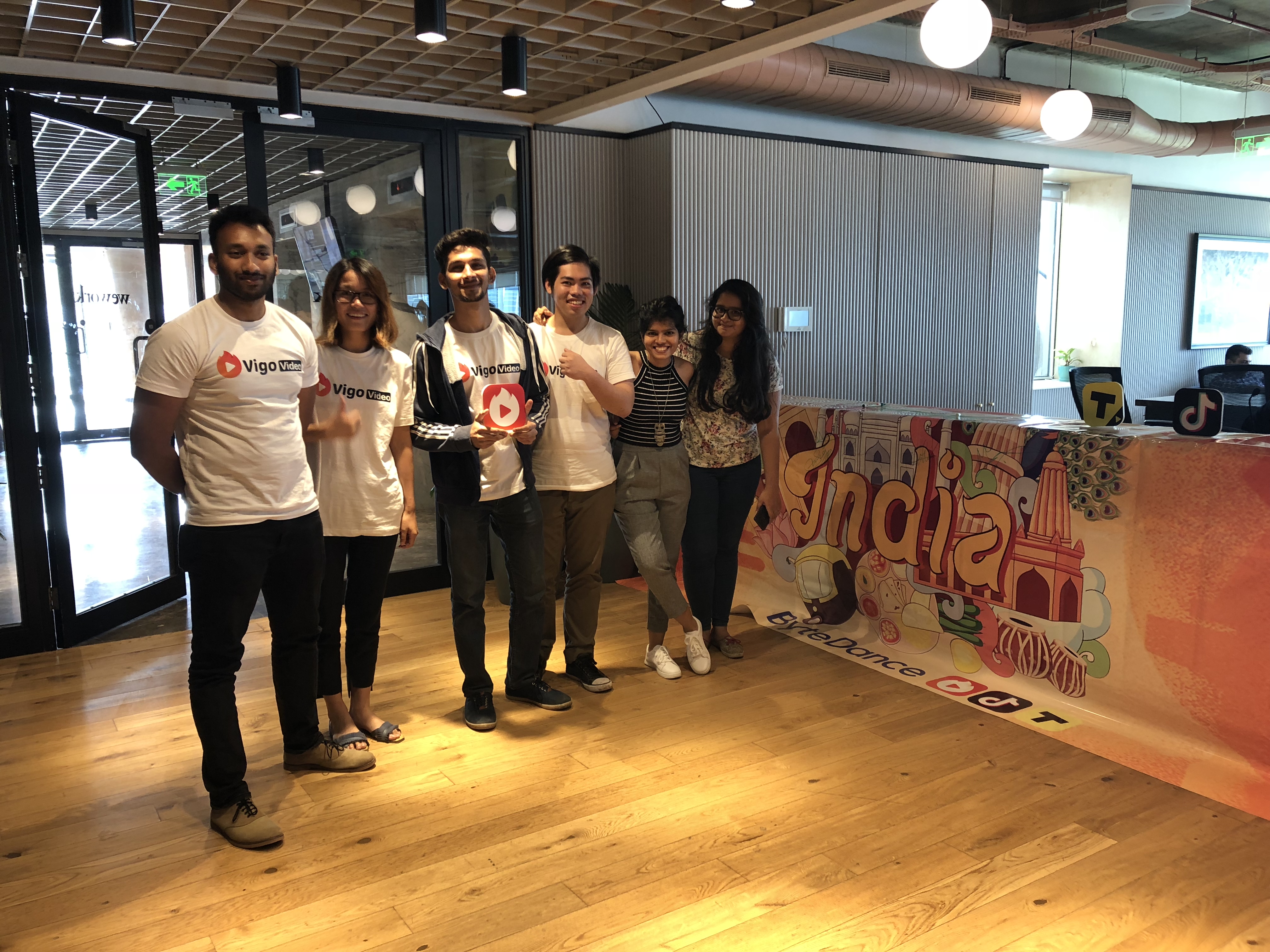 开工第一天,和这群字节跳动人一起“流浪地球”