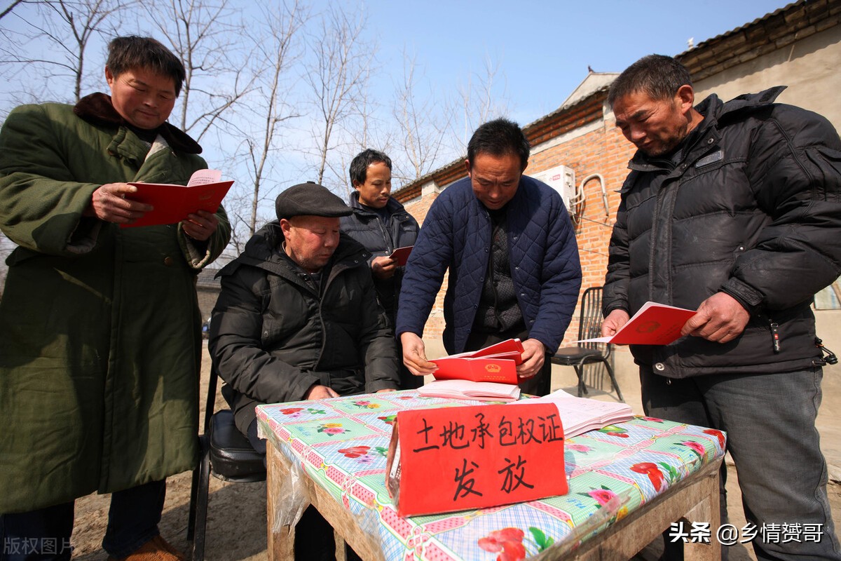 农村户口转城镇户口宅基地怎么办,农村户口转城镇以前农保怎么办