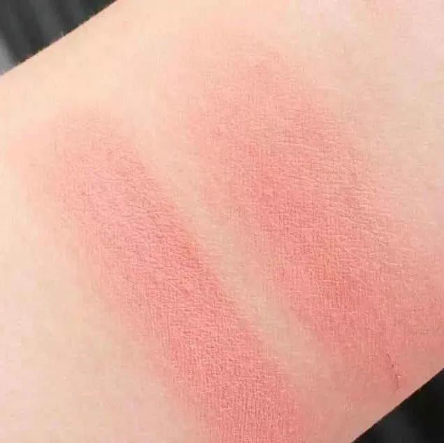 化妆台共多少钱,化妆台护肤品一堆