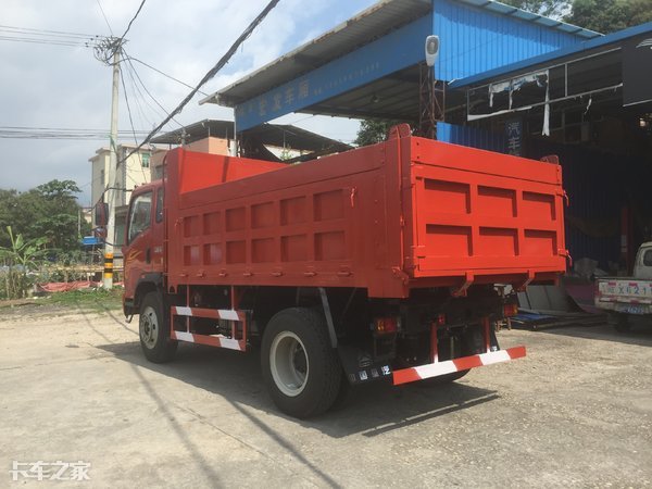 自卸车哪种最适用,自卸车都有哪些不同操作