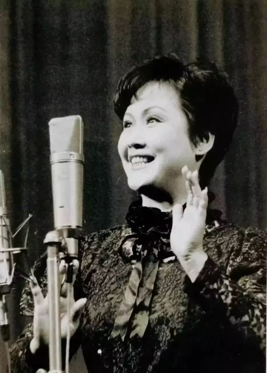 回忆李谷一的一生,李谷一最难忘的一句话