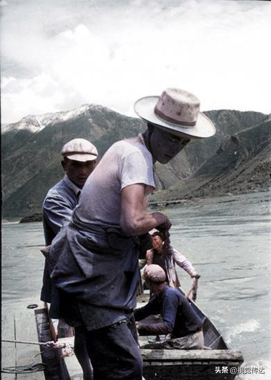 18张令人叹为观止的彩色老照片,令人震撼的65年前西藏高清彩照