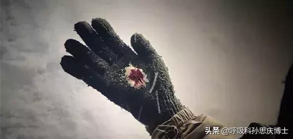 攀登者徐缨生病,徐缨怎么会吐血