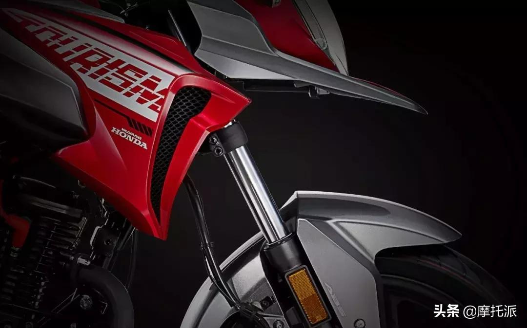 五羊本田猛鸷190最新款多少钱,新款五羊本田猛鸷cb190x白色