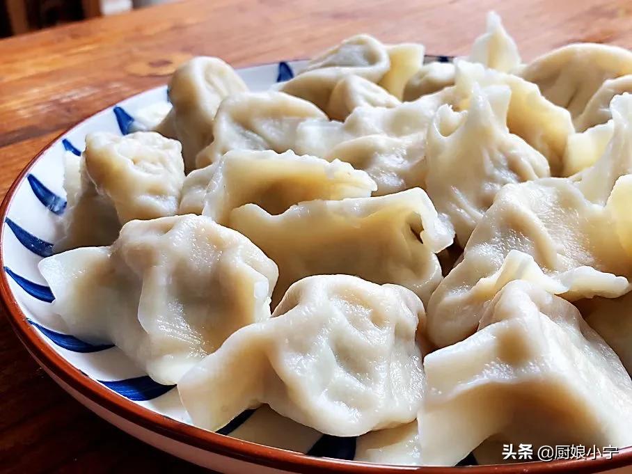 头伏饺子的正确做法,头伏饺子吃什么馅料的好