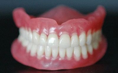 牙龈萎缩是怎么回事如何预防,预防牙龈萎缩吃什么维生素