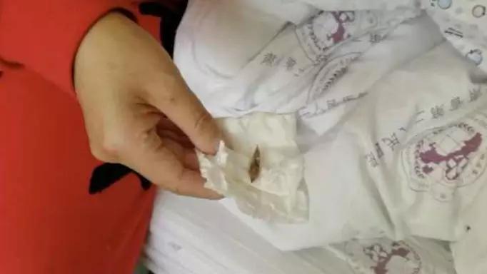 4岁男孩吃了它，体内充血水肿糜烂！快把家中这个东*藏西**好