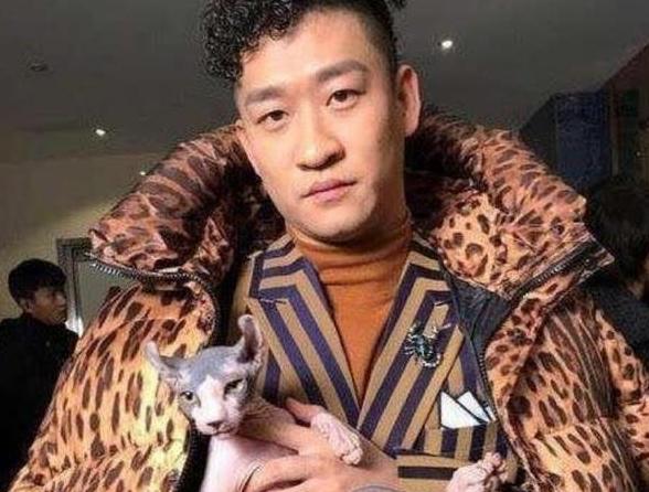 曹云金离开郭德纲后的炫富,曹云金从德云社离开后怎么样