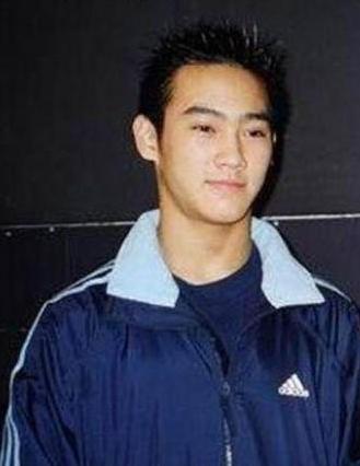 李双江与儿子李贺的关系,李双江儿子李贺是做什么事的