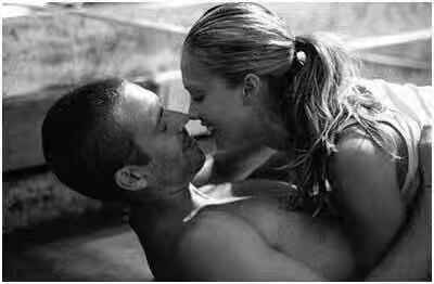 怎样看：男人的“性”是本能，女人的“性”是爱情