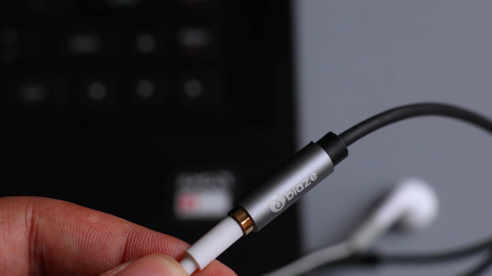 通过专业话筒让短视频月入10W的秘密，毕亚兹耳机转换头