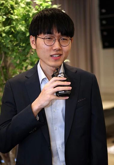 众高手野狐围观LG杯潜伏笑称不背锅