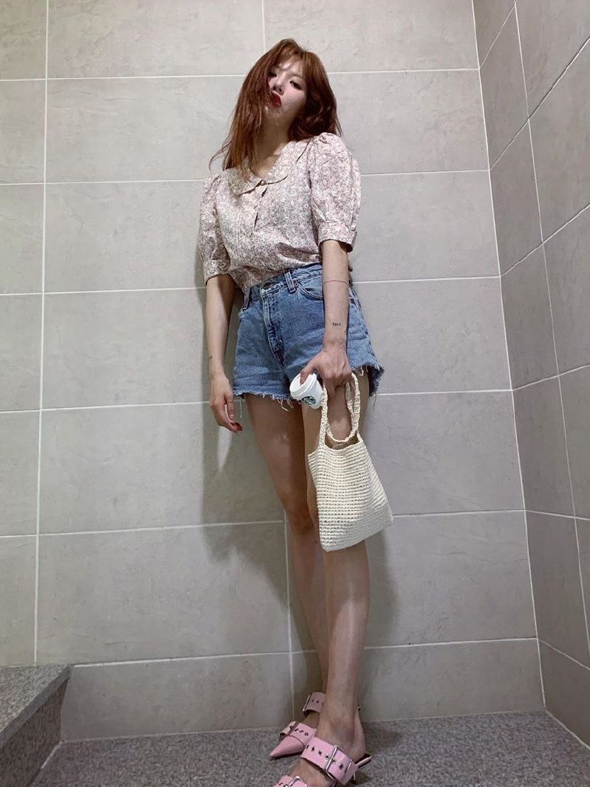 泫雅风破洞牛仔裤,泫雅破洞宽松九分直筒哈伦牛仔裤