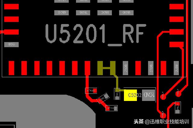 iPhone6P手机进水触摸不能用，3换屏幕问题依旧，你猜问题在哪？
