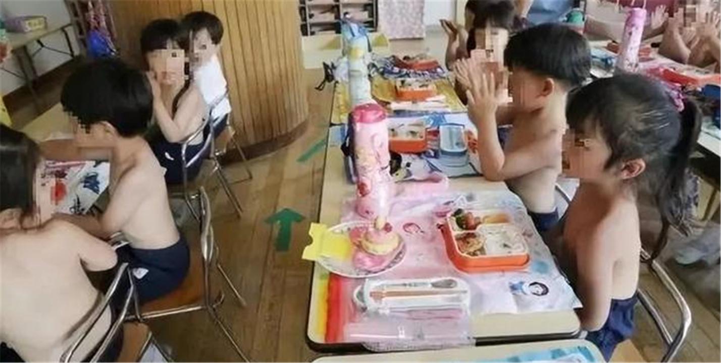 日本的裸体教育走红，脱衣上课刺激发育，网友：早熟？