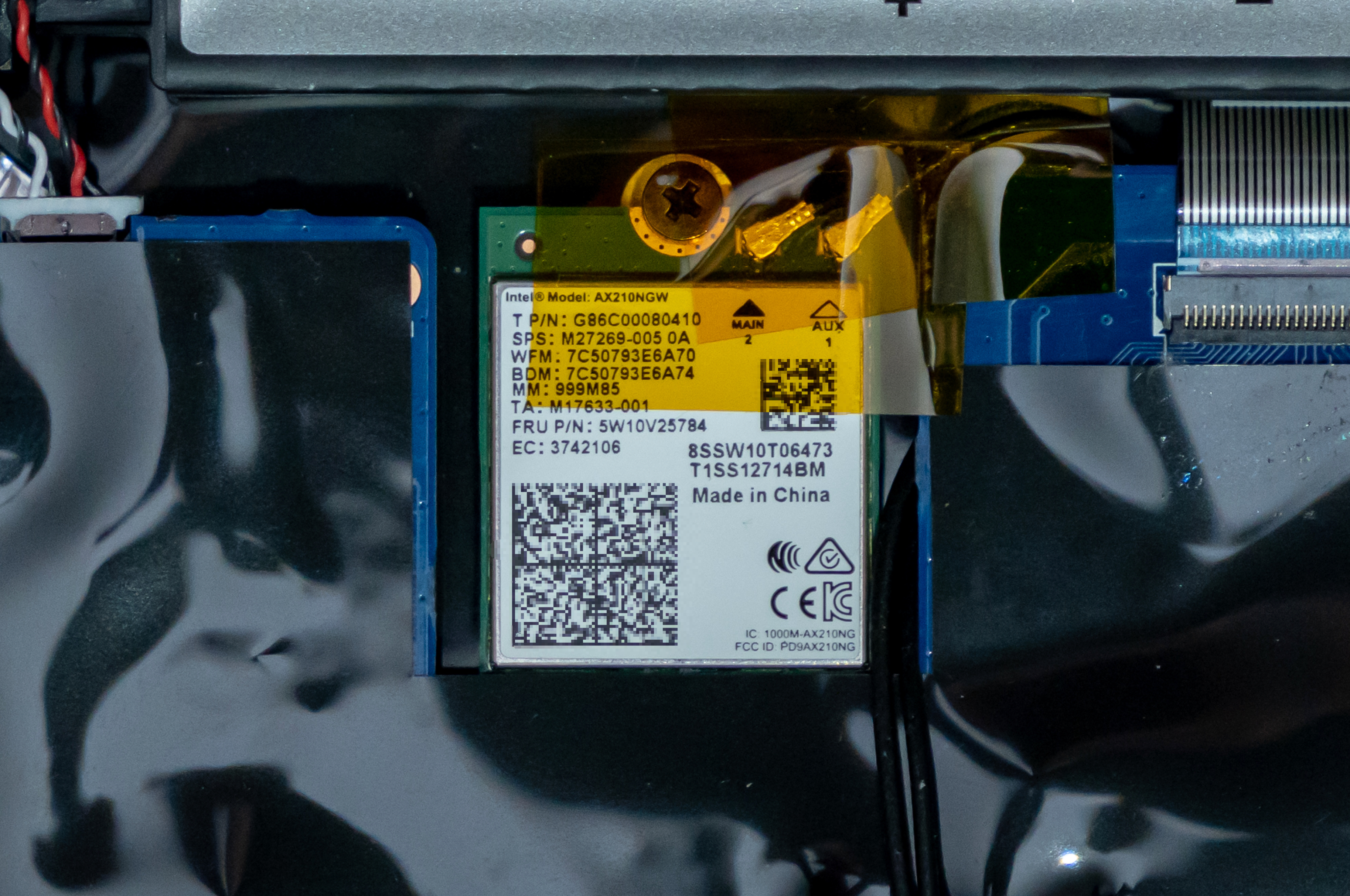 微星幻影15游戏测试,微星幻影15对比勇者