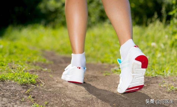 12岁女孩心动过速,9岁女孩心跳1分钟102次正常吗