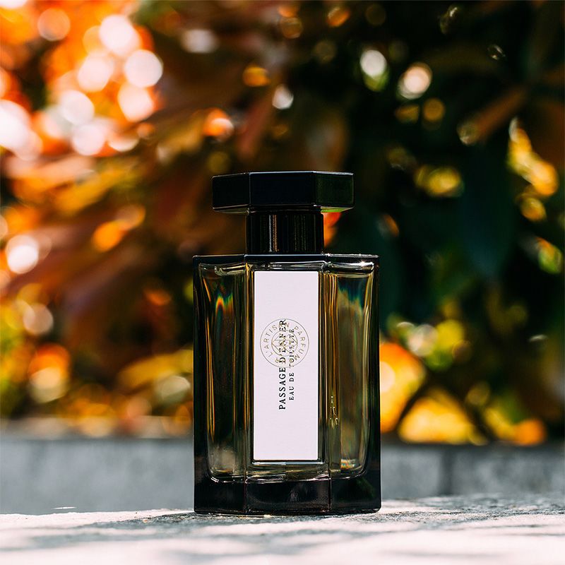 什么味道的车载香水好闻又持久,哪个牌子的香水好闻淡淡的味道