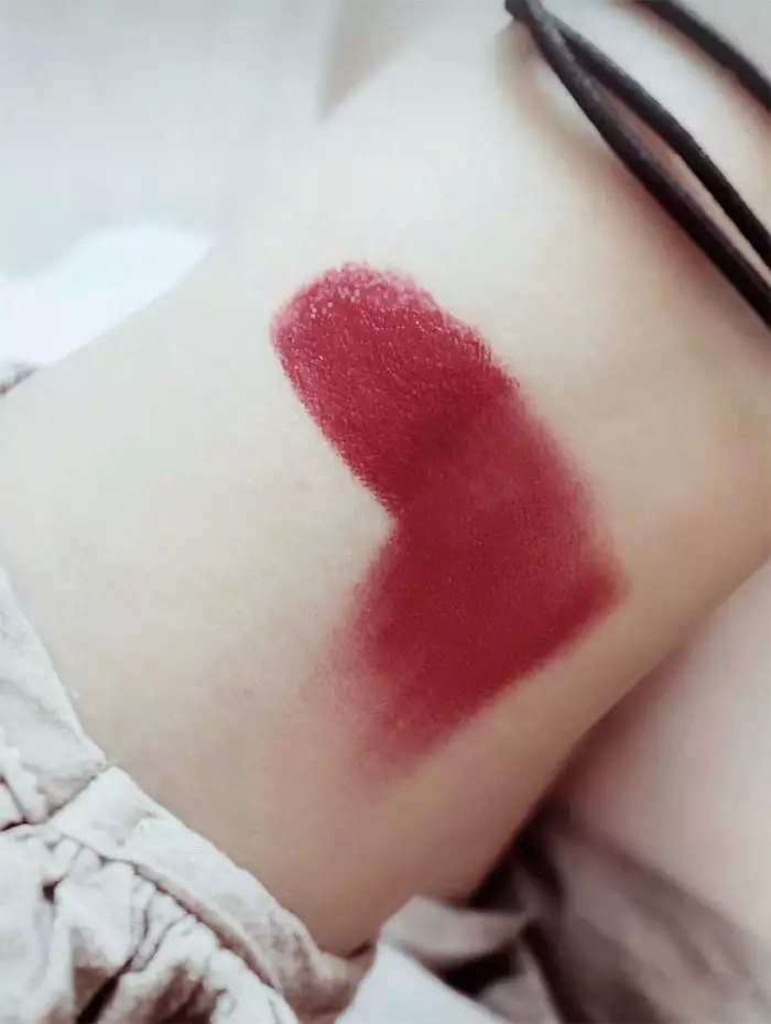 适合16岁女生的大牌口红,选对口红做个精致的猪猪女孩