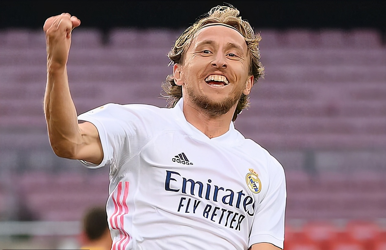 皇马指挥官不满新角色，眀夏或告别银河战舰，下站米兰双雄2选1