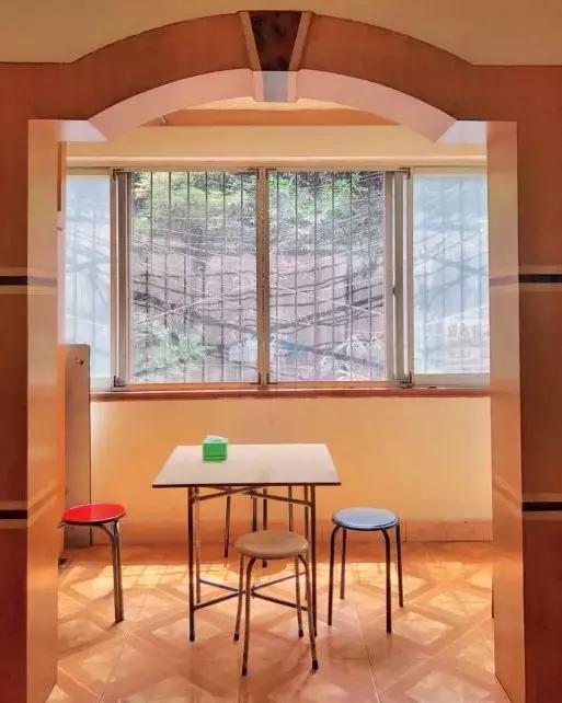 我在2018年的网红美食堆里，精挑出了这23家火爆的店给你！