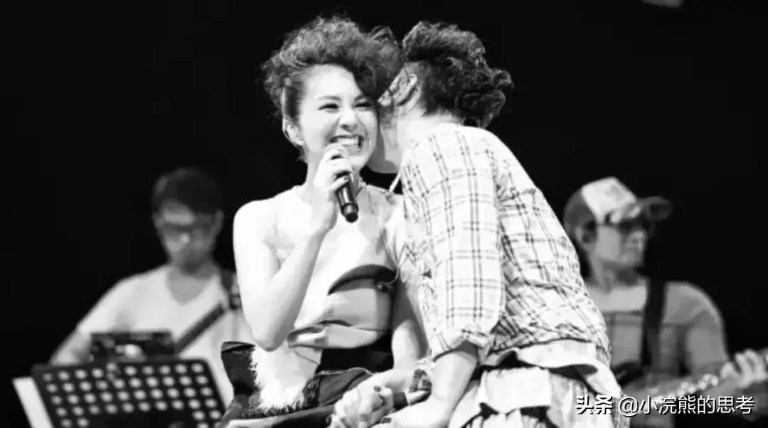 45岁杨千嬅图片大全,杨千嬅49岁